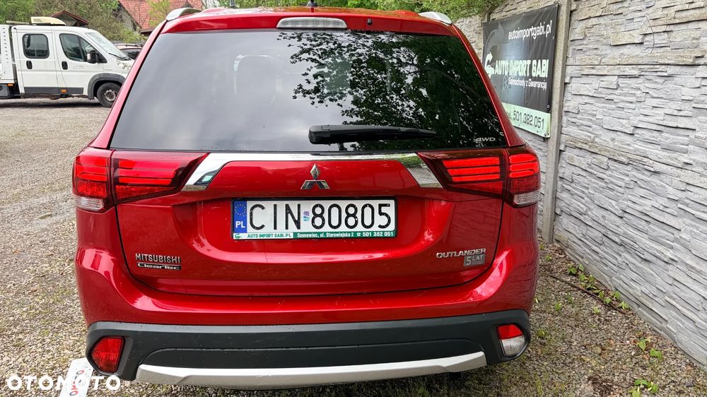 Mitsubishi Outlander 2.0 Intense + Navi 4WD CVT - 5