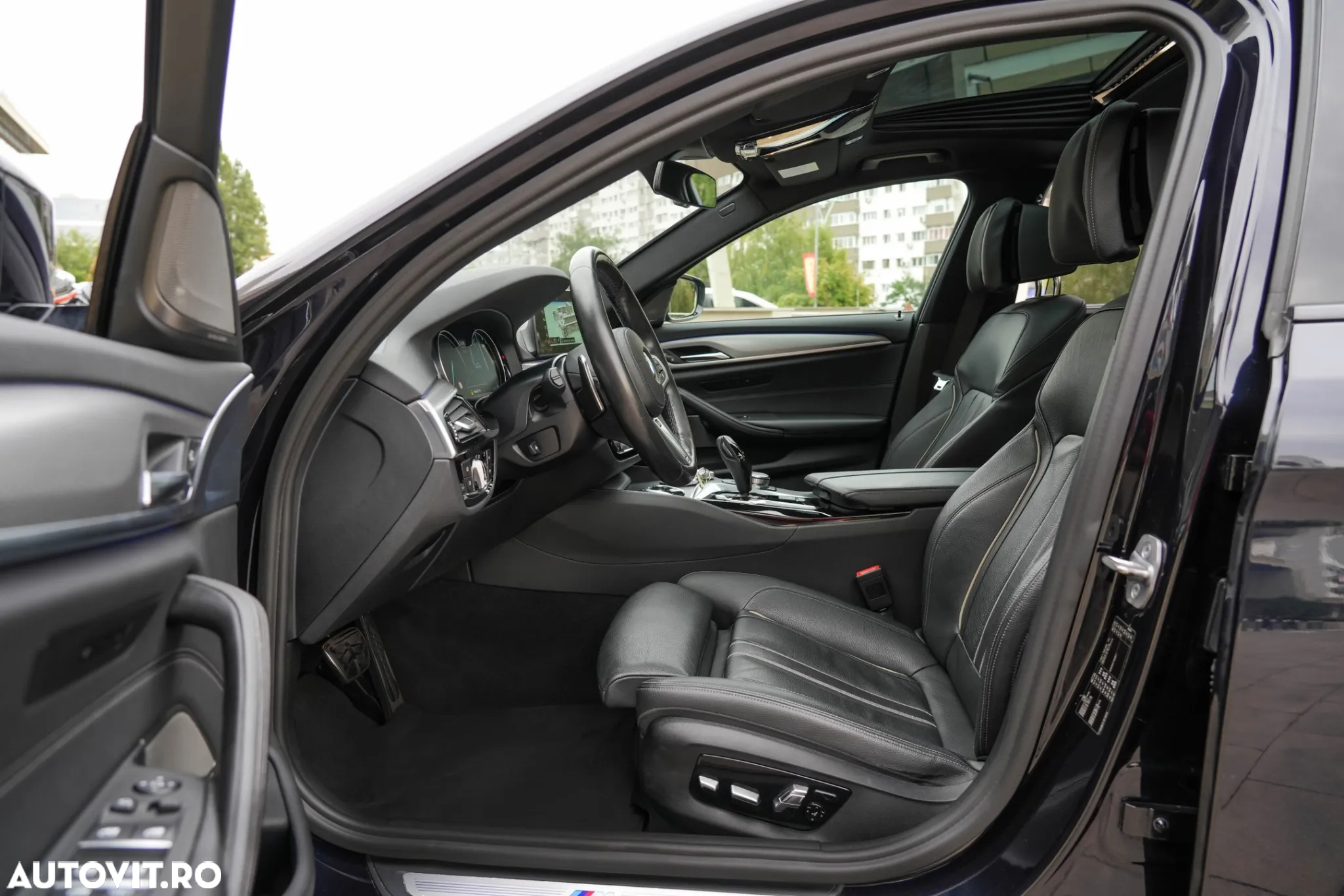BMW Seria 5 530i Aut. M Sport Edition - 9