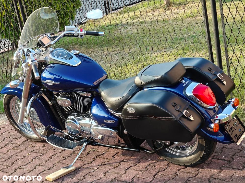 Suzuki Intruder - 18