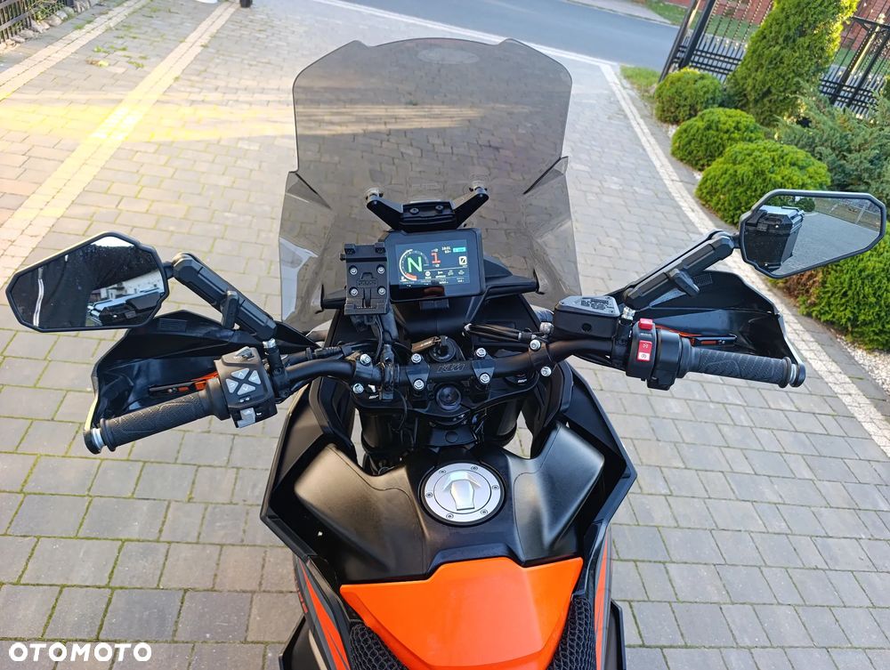 KTM Adventure - 13