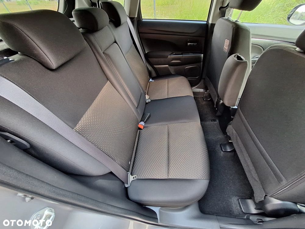 Mitsubishi ASX 1.6 2WD Intense - 16