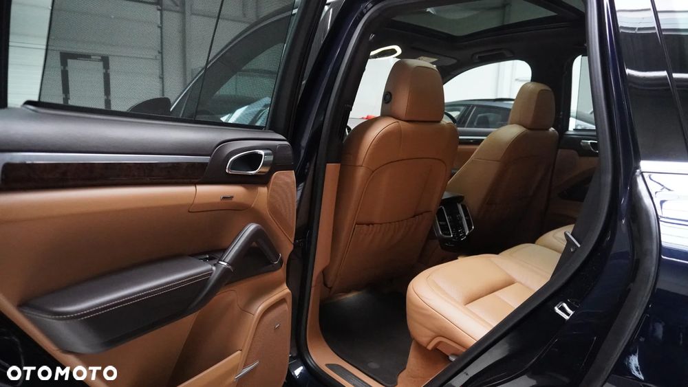 Porsche Cayenne S Tiptronic S - 9