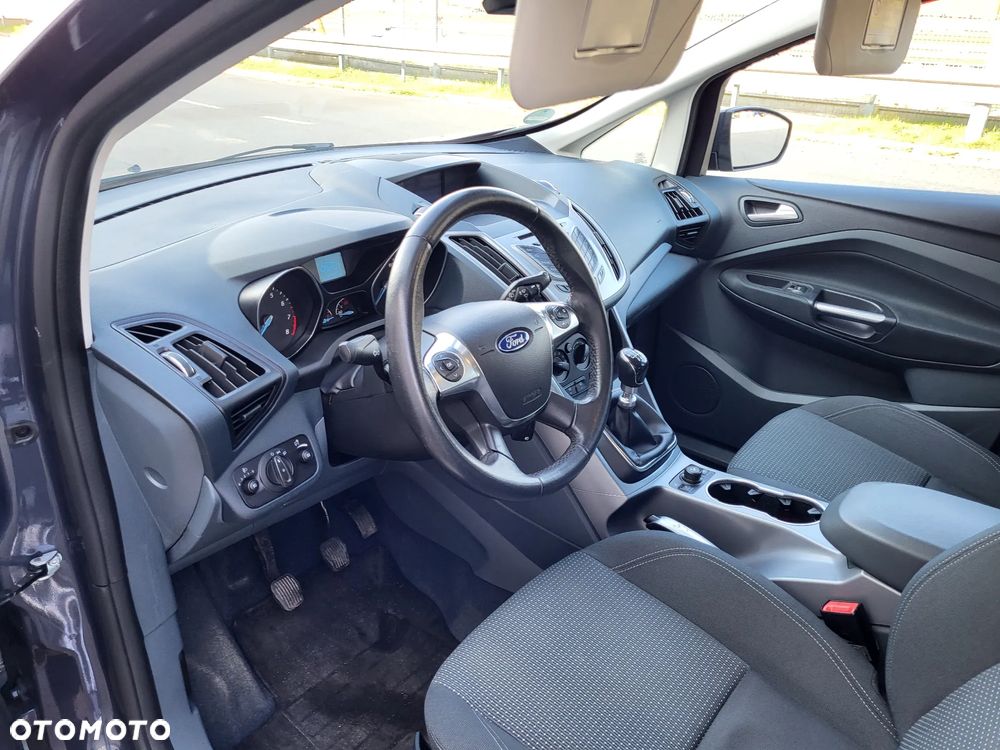 Ford C-MAX - 19