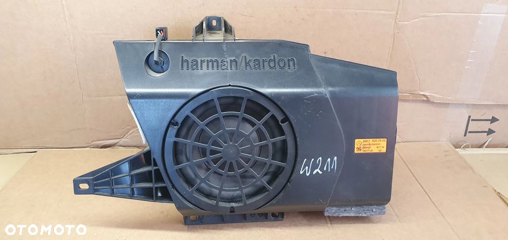 Głośnik basowy subwoofer Harman Mercedes Klasa E W211 - 1