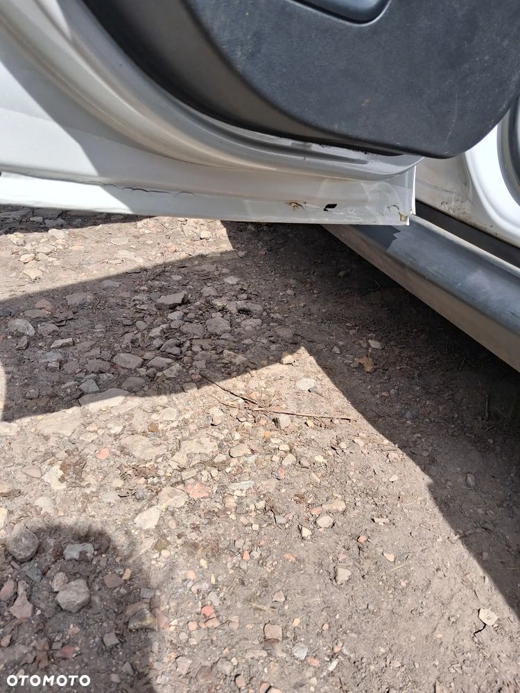 Citroën C4 Cactus - 11