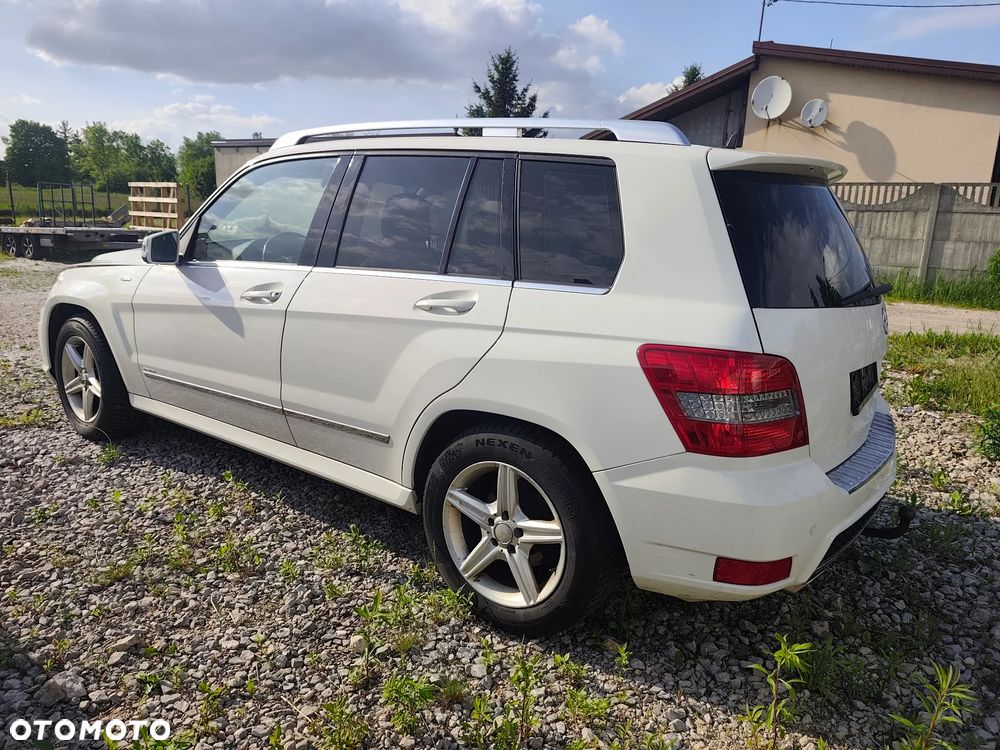 Mercedes-Benz GLK 250 CDI DPF 4Matic BlueEFFICIENCY 7G-TRONIC SPORT EDITION - 3
