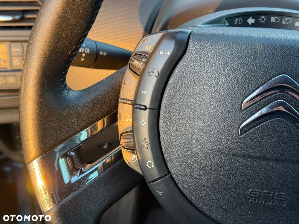 Citroën C4 Picasso - 19