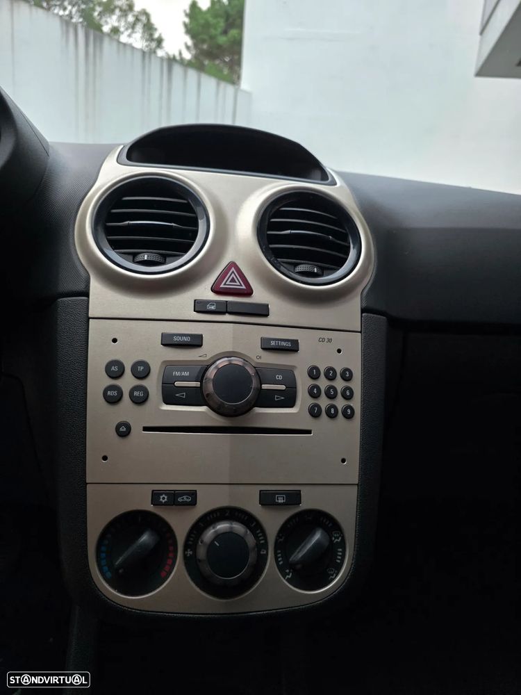 Opel CORSA VAN - 39