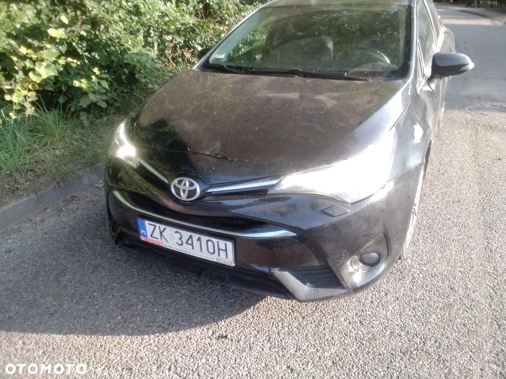 Toyota Avensis 2.0 Prestige MS - 6