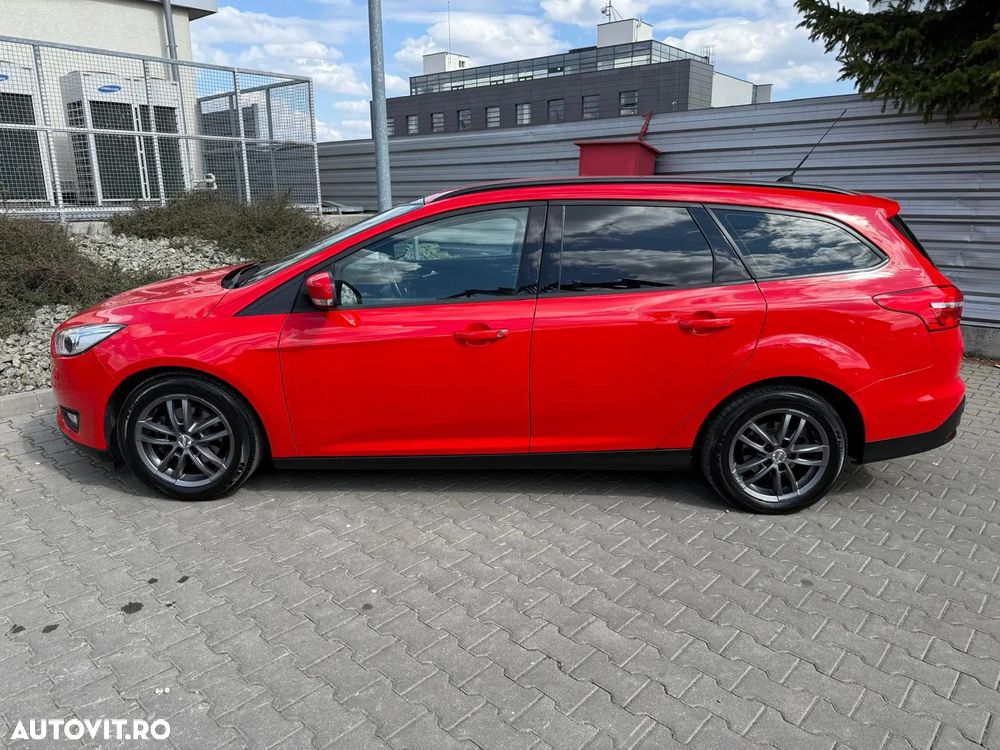 Ford Focus 1.5 TDCi DPF Start-Stopp-System Business - 10
