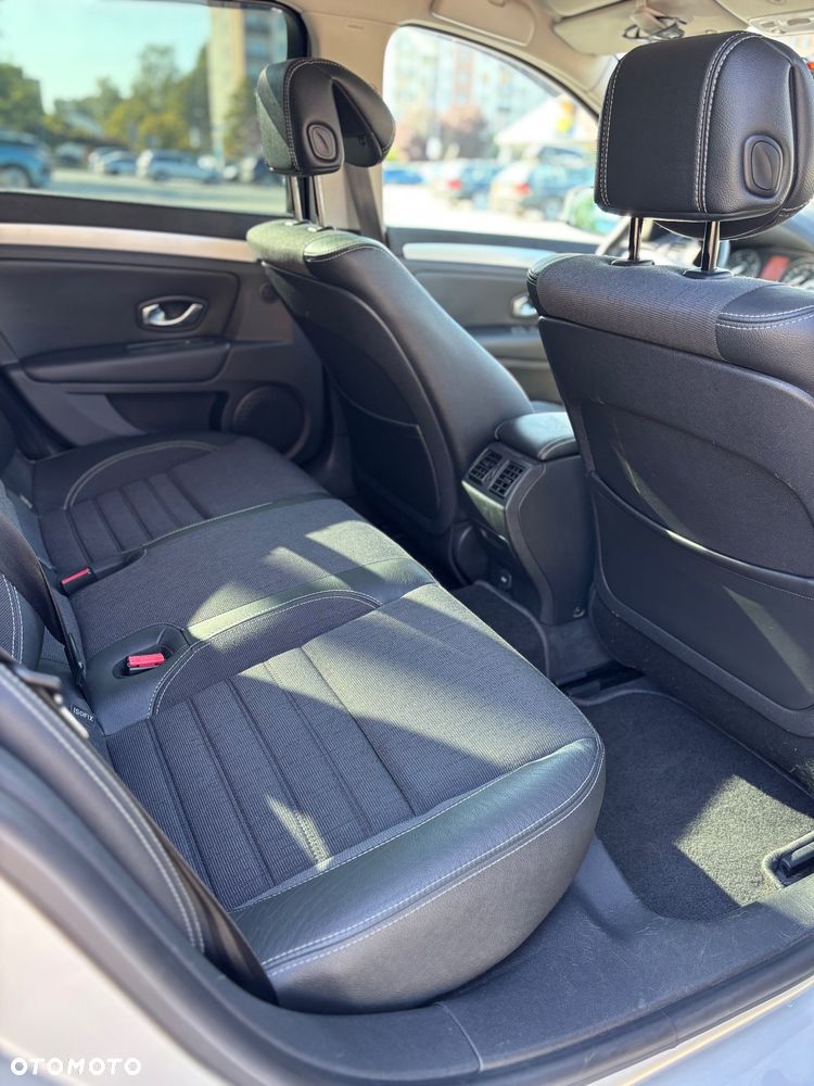 Renault Laguna 2.0 DCi Dynamique - 6