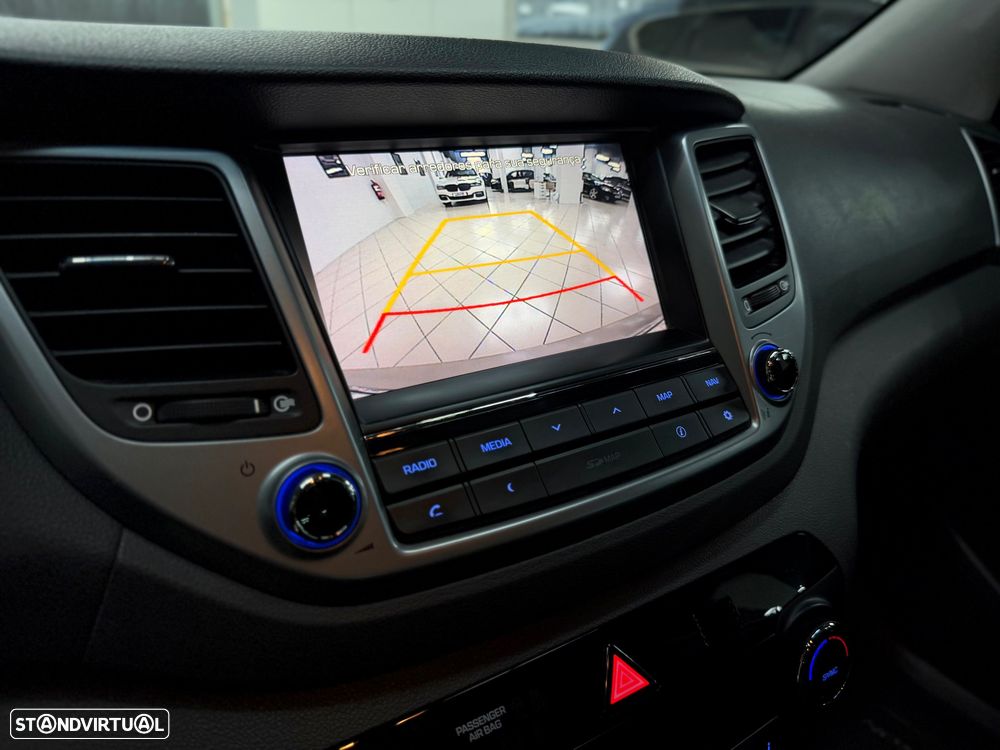 Hyundai Tucson 1.7 CRDi Executive - 19