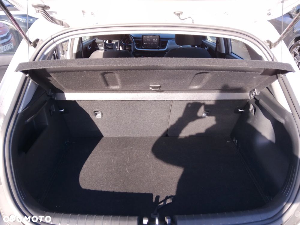 Kia Stonic 1.2 M - 24