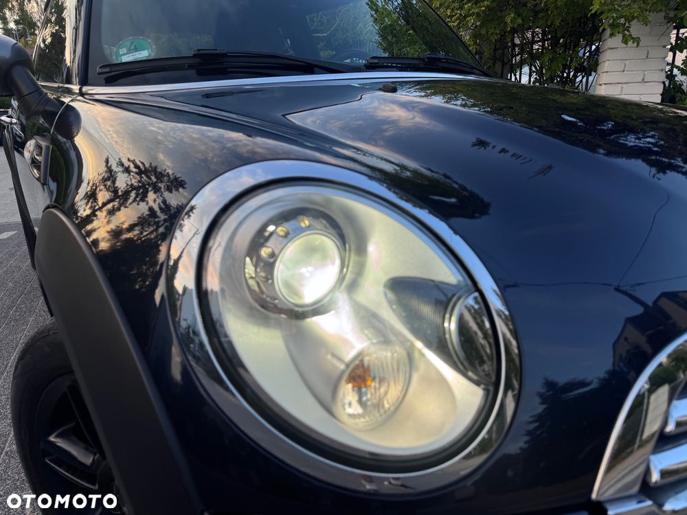 MINI Cooper 50 Mayfair - 3