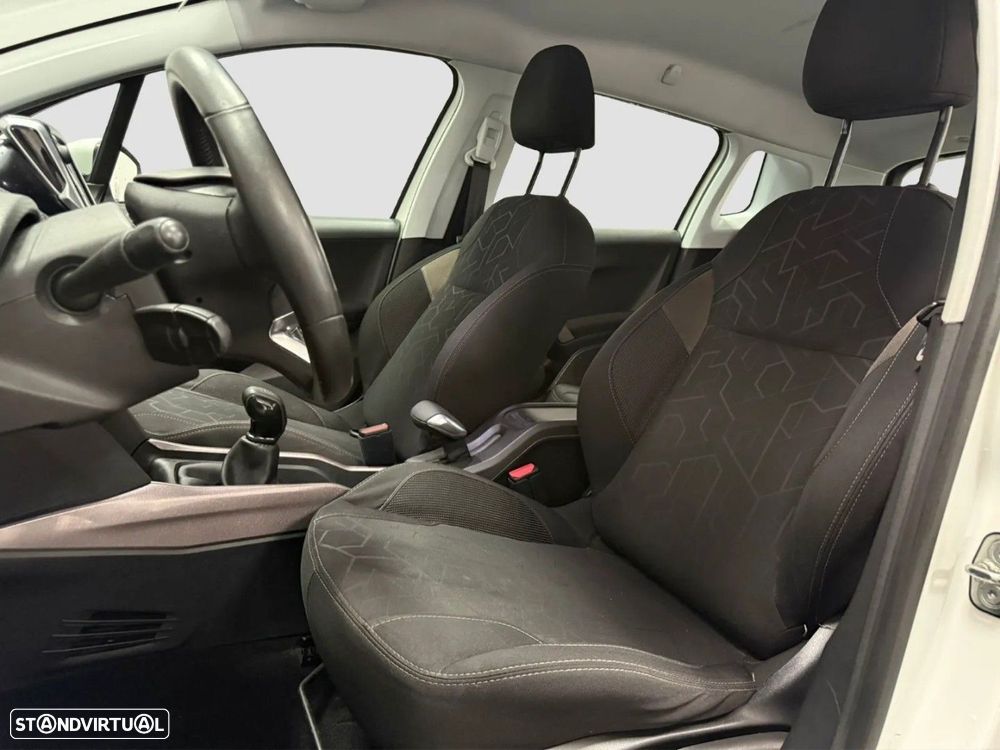 Peugeot 2008 1.6 BlueHDi Active - 7