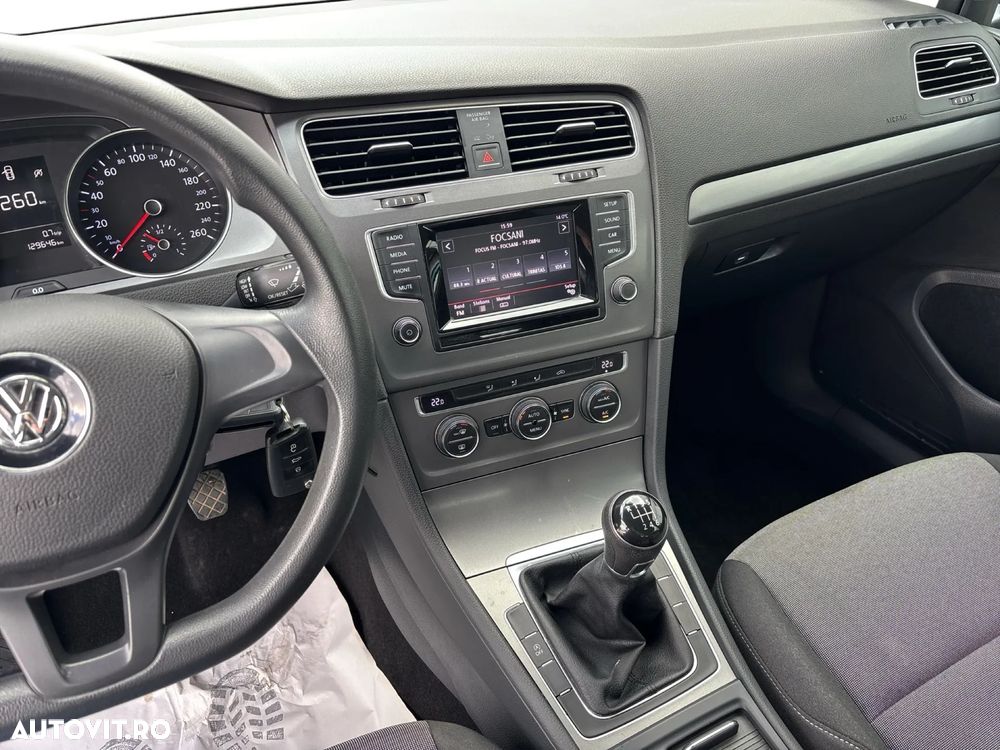 Volkswagen Golf 1.2 TSI BMT Trendline - 17