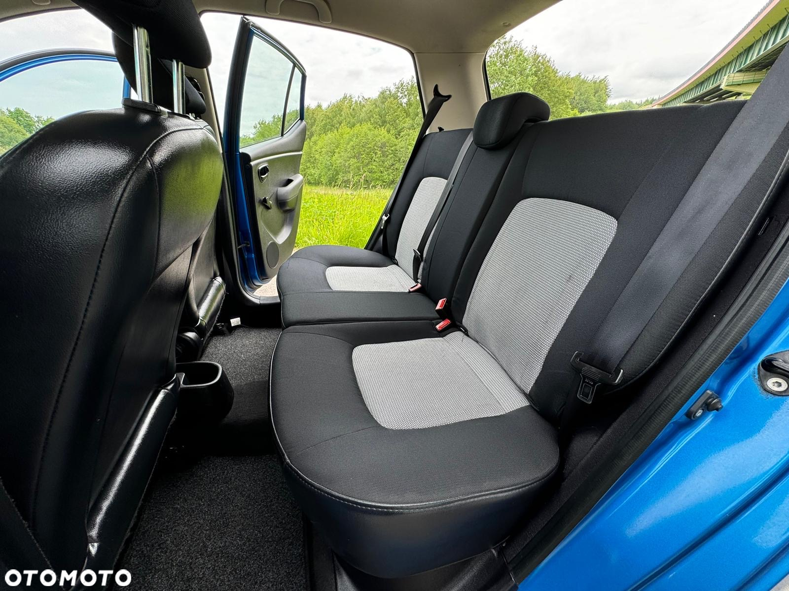 Hyundai i10 1.1 Edition Plus - 26