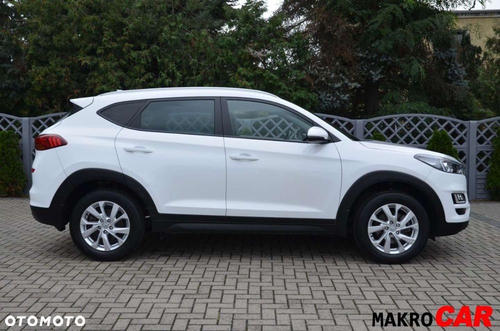 Hyundai Tucson 1.6 GDI BlueDrive Comfort 2WD - 18