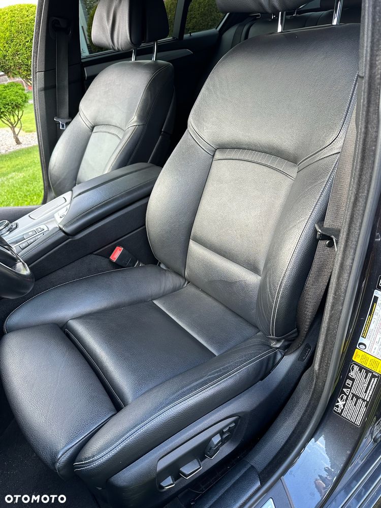 BMW Seria 5 530d xDrive - 30