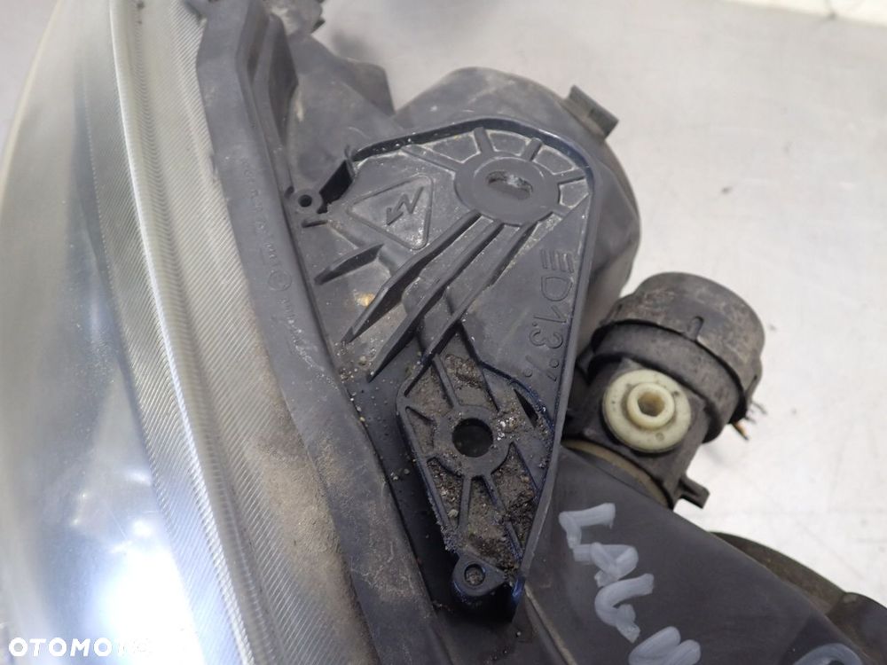 LAMPA PRAWA PRZEDNIA XENON RENAULT LAGUNA II 1.9 8200354743 - 4