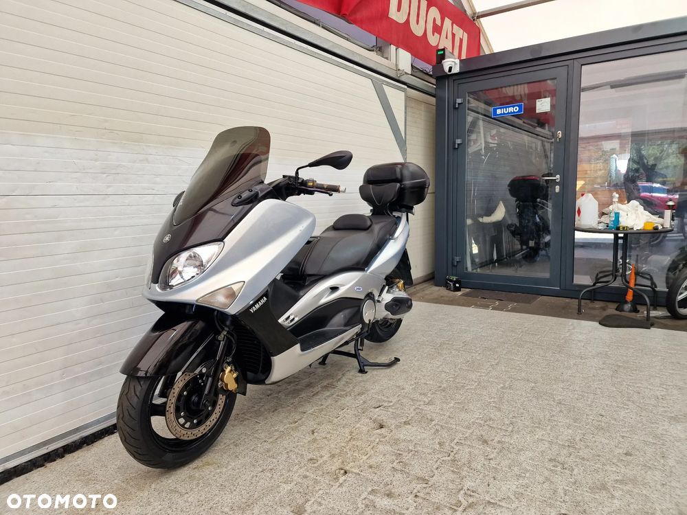 Yamaha Tmax - 2