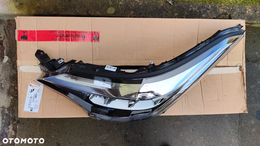 Toyota C-HR Lift 19- Lampa Przód Lewa Full LED Eco LED - 3