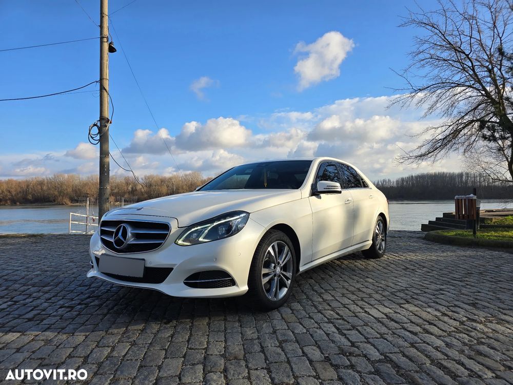 Mercedes-Benz E 300 BLUETEC - 1