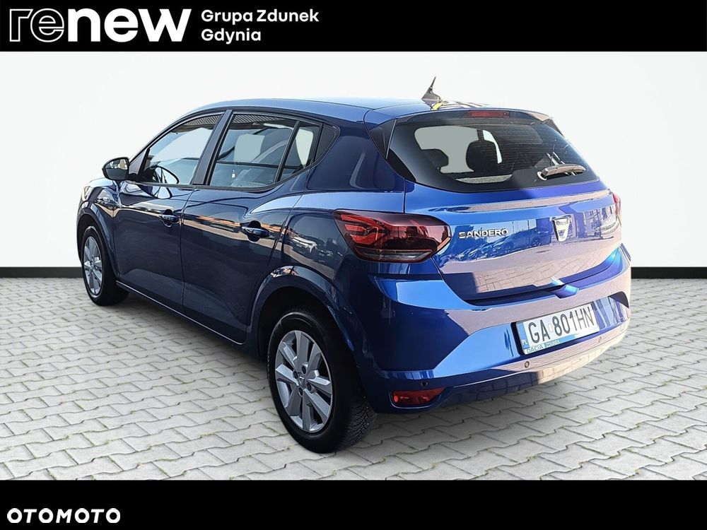 Dacia Sandero - 8