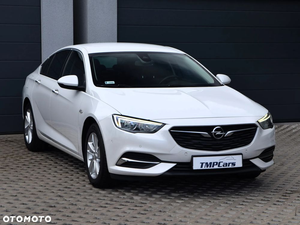 Opel Insignia 1.5 T Elite S&S - 23