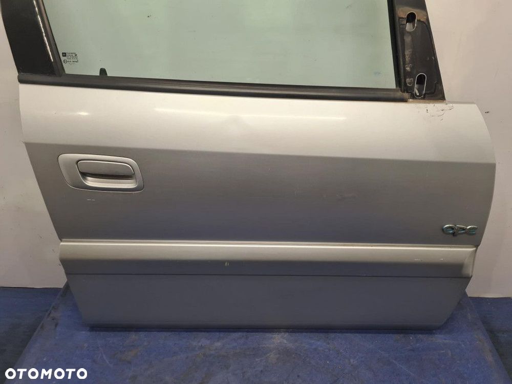 OPEL ZAFIRA A DRZWI PRZÓD PRAWE Z157 - 2