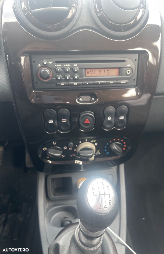 Dacia Duster 1.5 dCi 4x2 Prestige - 7