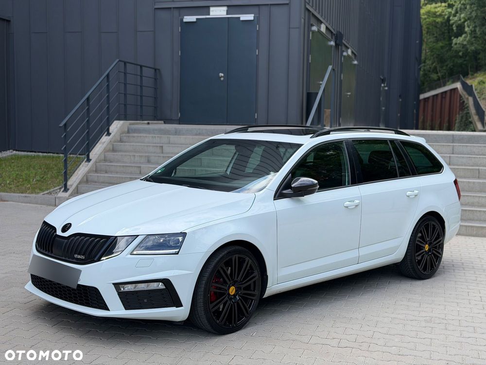 Skoda Octavia 2.0 TDI RS Challenge DSG - 6