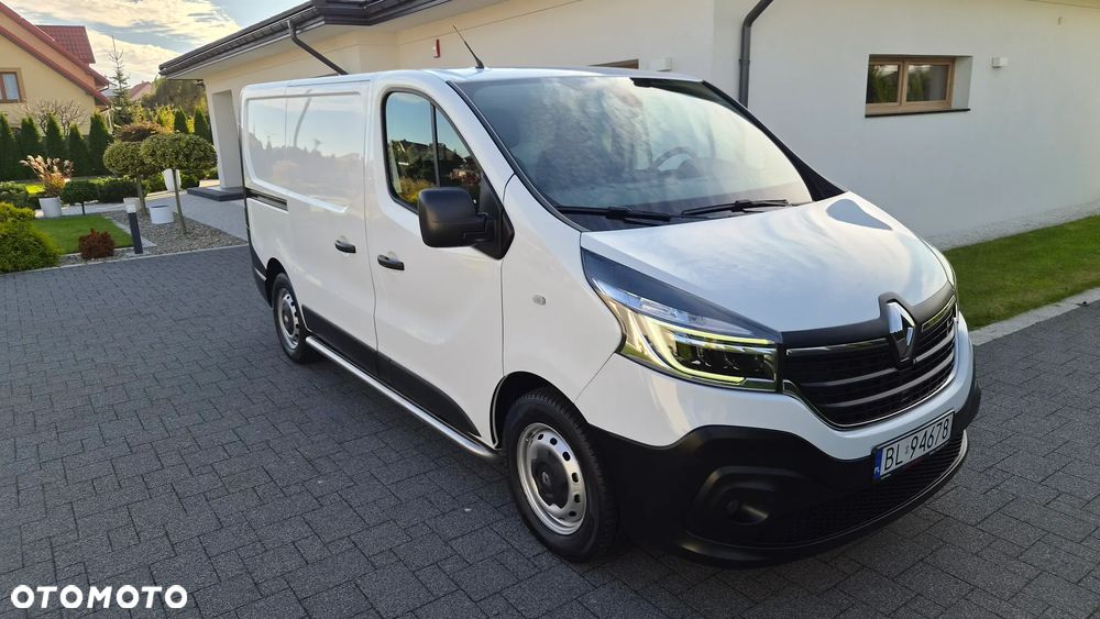 Renault Trafic - 1