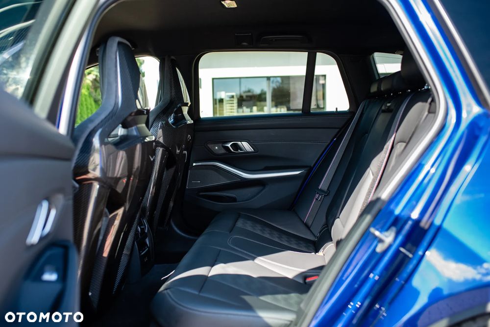 BMW M3 Competition xDrive sport - 26