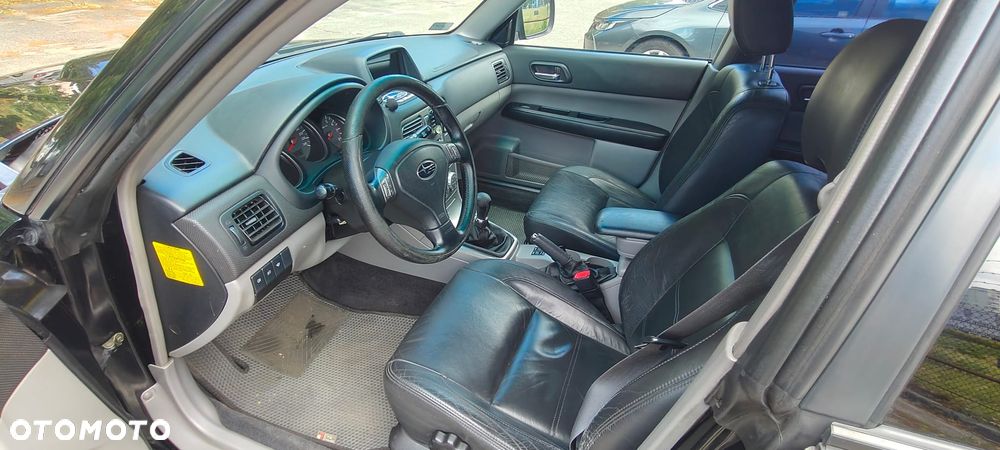 Subaru Forester 2.5 XT LOV - 16