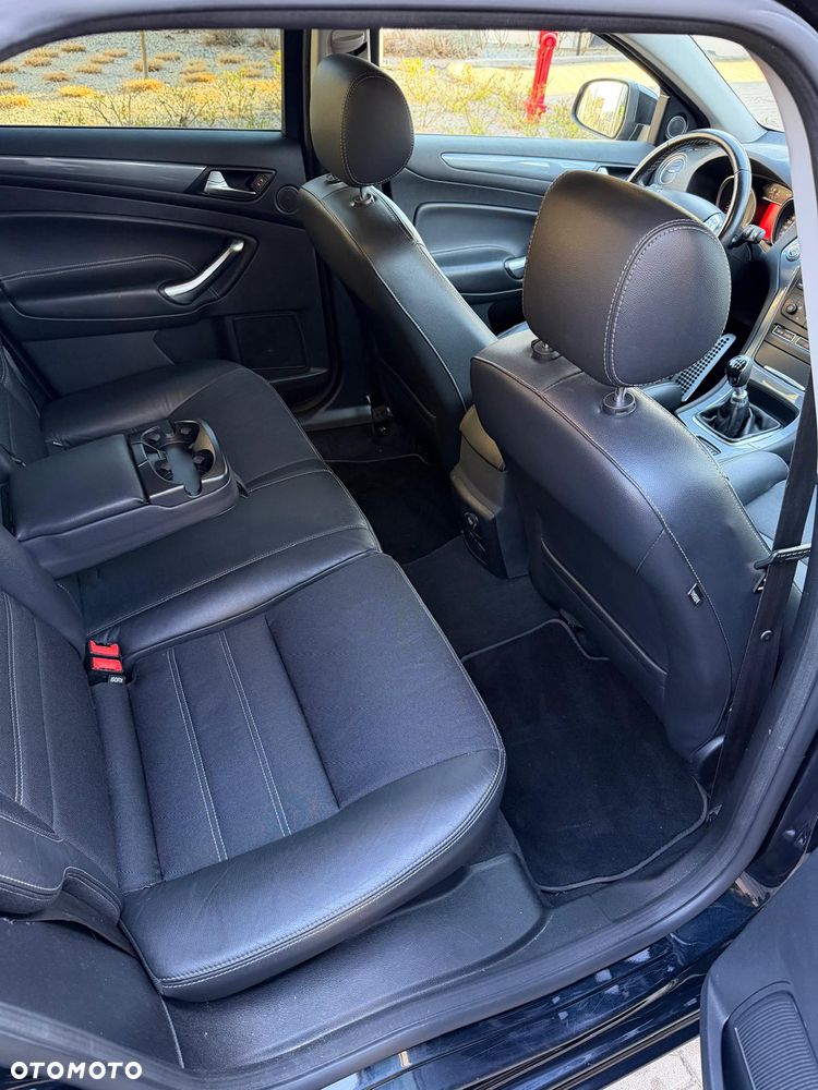 Ford Mondeo 1.6 T Platinium X Plus (Titanium) - 7