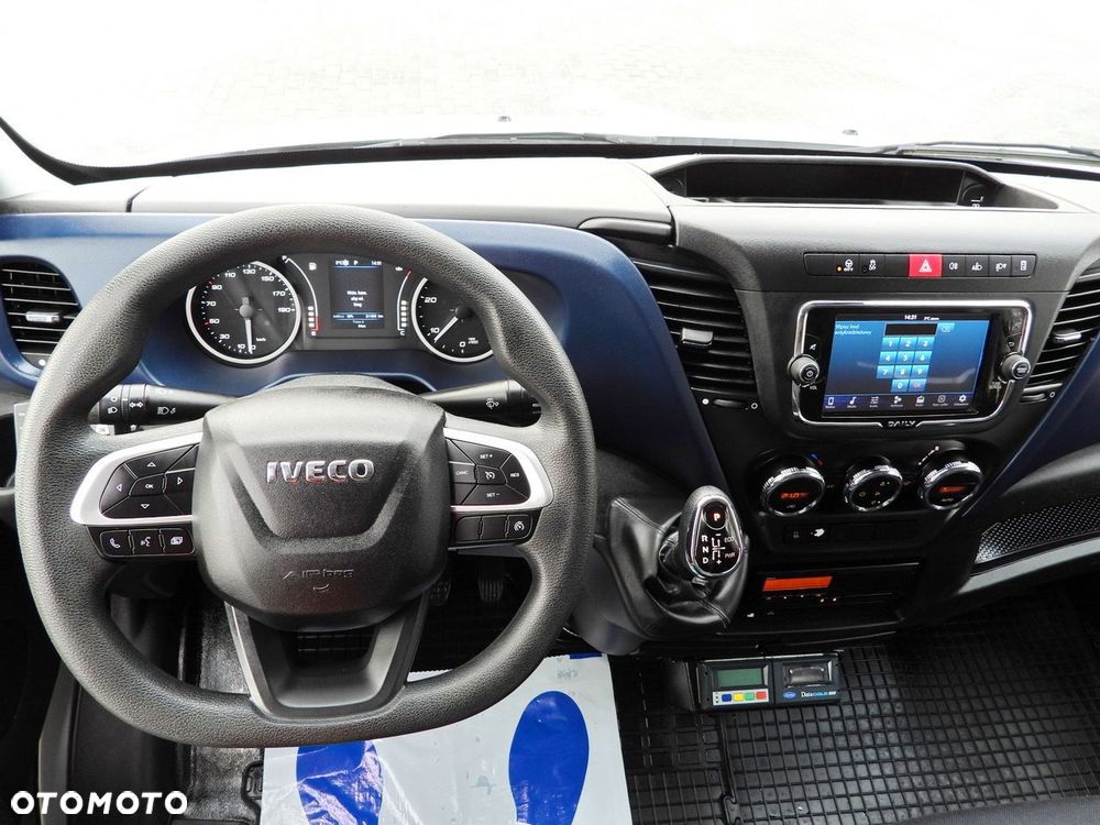 Iveco DAILY 72C18 CHŁODNIA KONTENER -10*C WINDA 9 PALET ZASILANIE 230V TEMPOMAT NAWIGACJA PNEUMATYKA AUTOMAT HI-MATIC BLIŹNIACZE KOŁA KLIMATYZACJA  180KM - 32