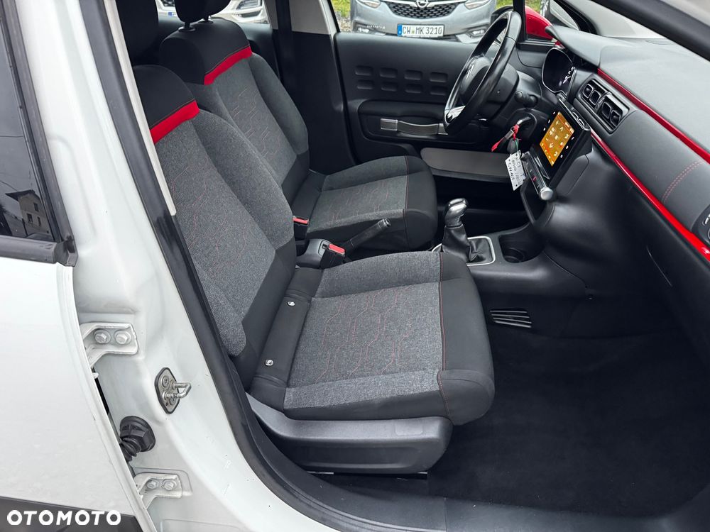 Citroën C3 1.2 PureTech GPF Shine - 31