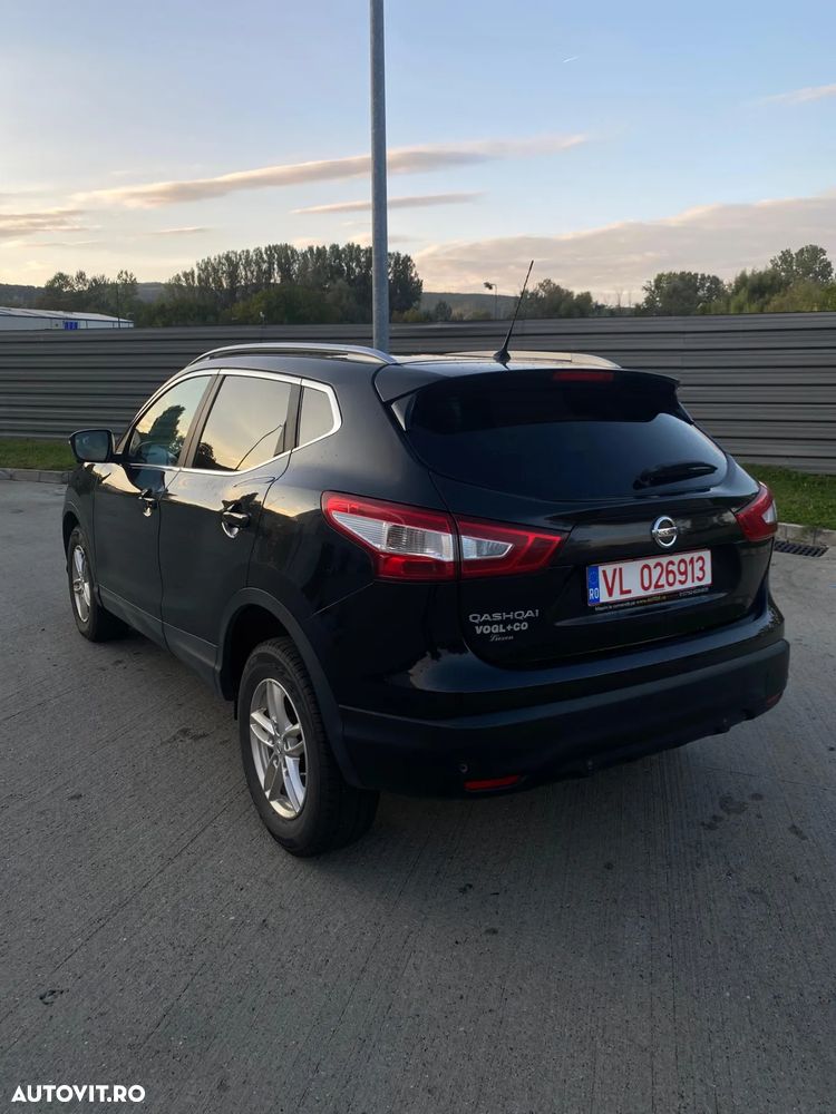 Nissan Qashqai 1.6 DCI 4 x 4 DPF Start/Stop tekna - 9