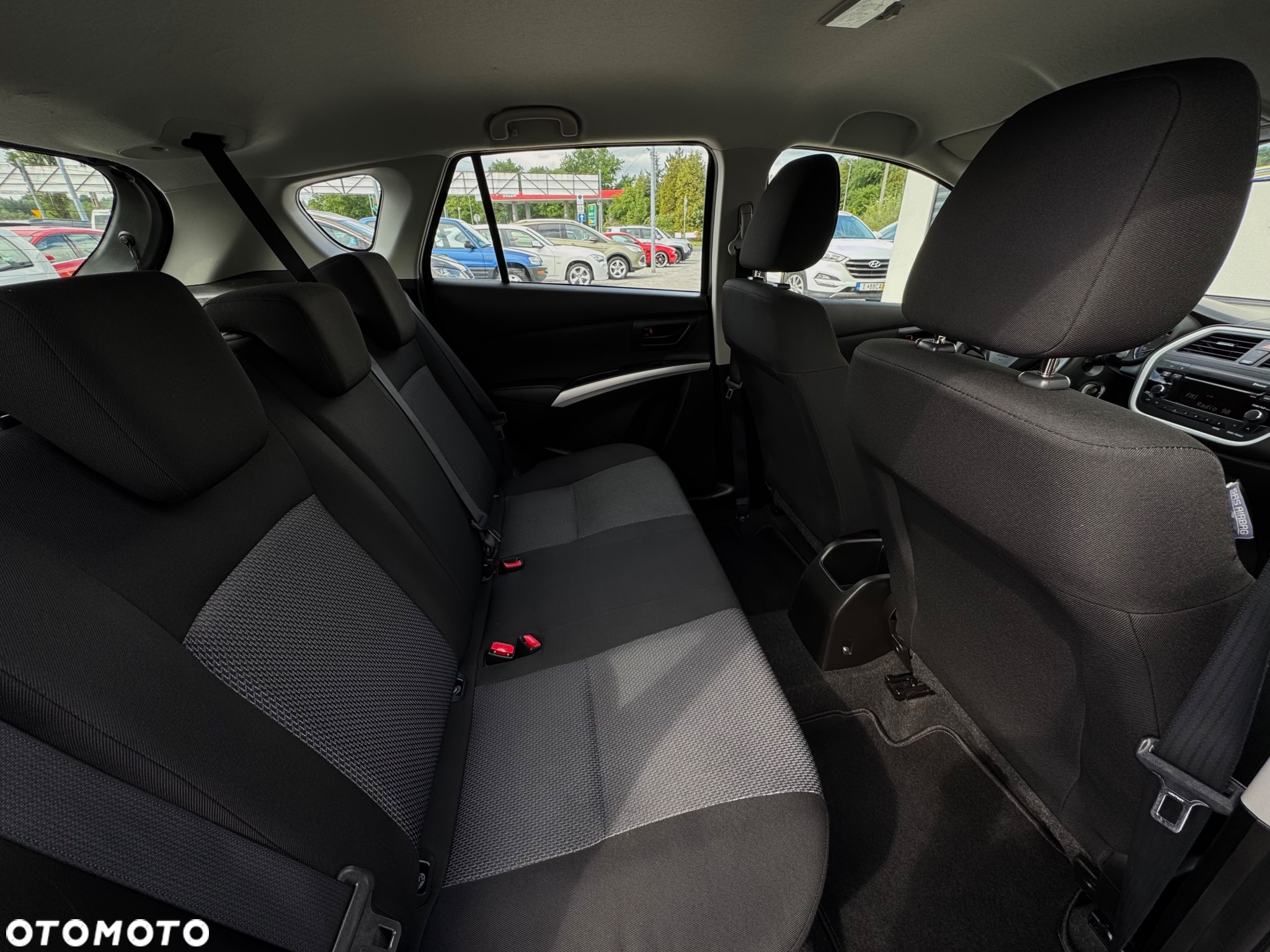Suzuki SX4 S-Cross 1.6 Comfort - 30