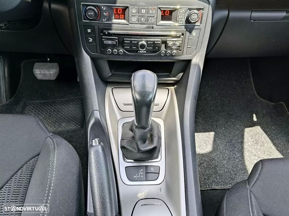 Citroën C5 Tourer 1.6 e-HDi Séduction Air.CMP6 - 21