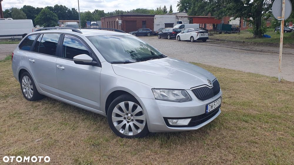 Skoda Octavia 1.6 TDI Ambition - 2