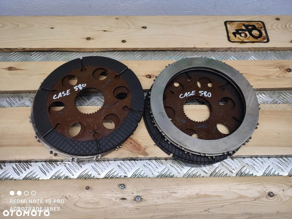 Hamulce Case 580 SLE Carraro - 3