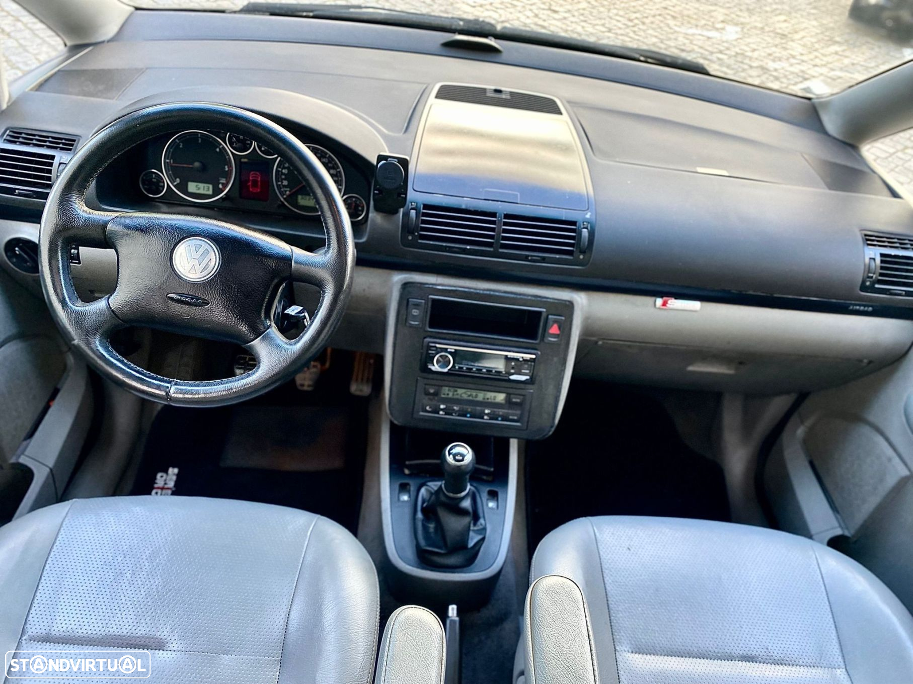 VW Sharan 1.9 TDi Highline - 17