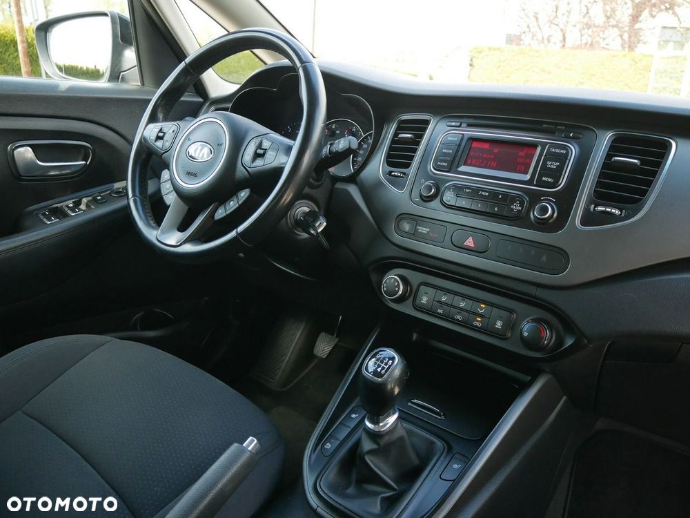 Kia Carens 1.7 CRDi L - 22