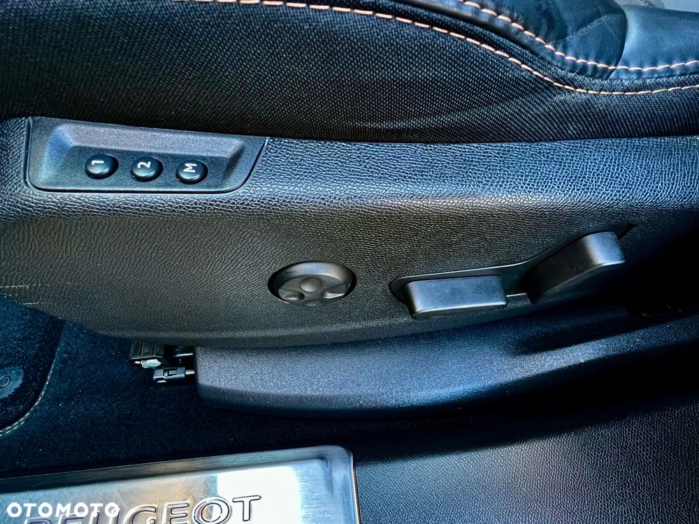 Peugeot 5008 2.0 BlueHDI GT S&S EAT8 - 31