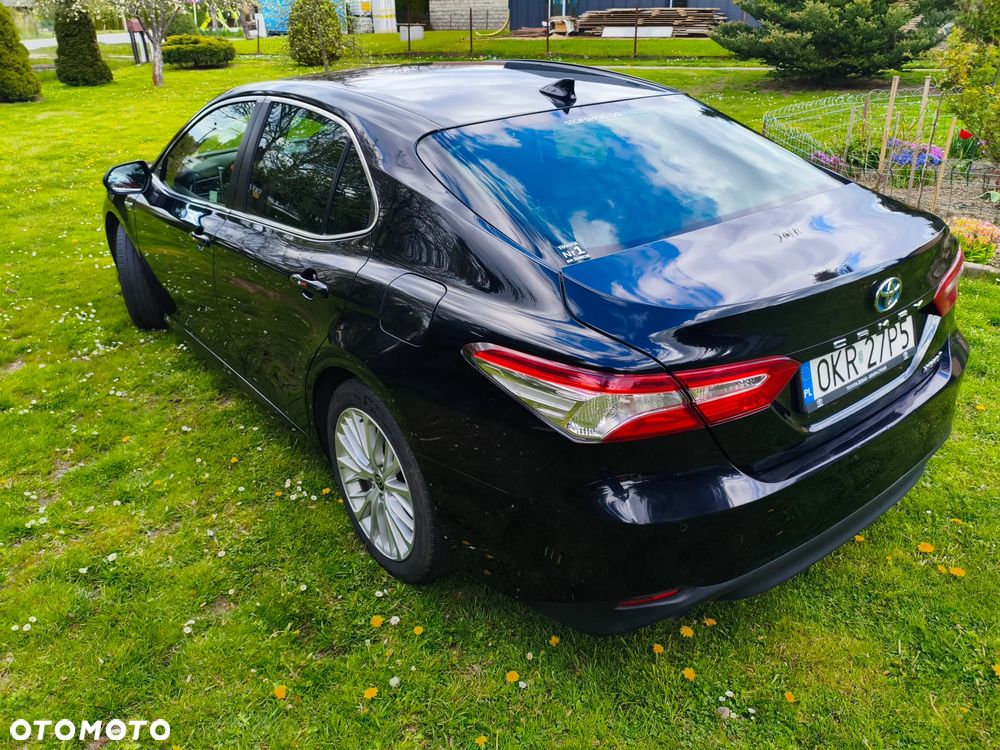 Toyota Camry 2.5 Hybrid Comfort CVT - 14