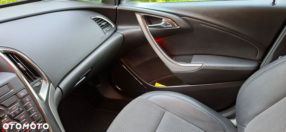 Opel Astra 1.4 ecoFLEX - 8