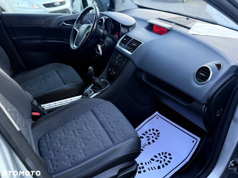 Opel Meriva 1.4 T Cosmo - 15