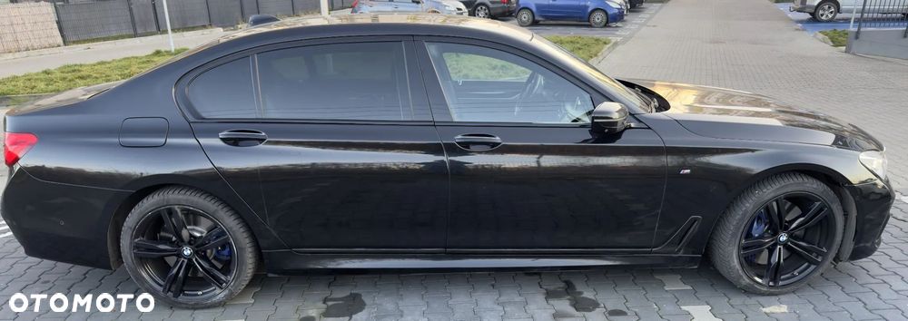 BMW Seria 7 750Ld xDrive - 21